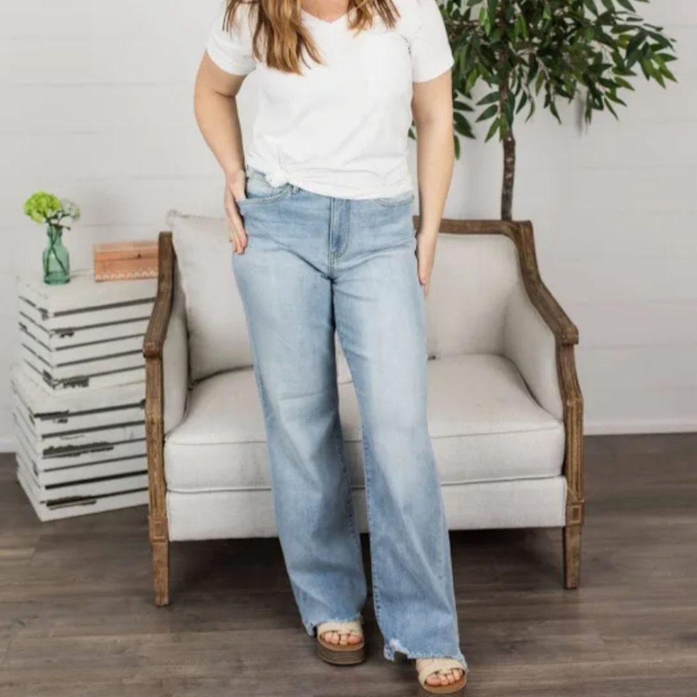 Judy Blue *NEW* w/tags straight leg jeans, great stretch! 14w